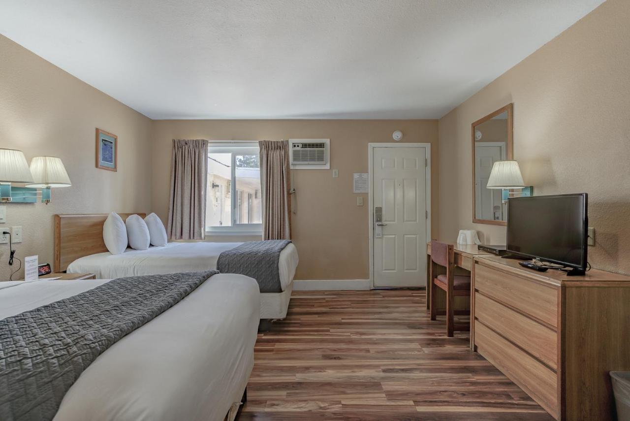 Shasta Pines Motel & Suites Burney Kültér fotó