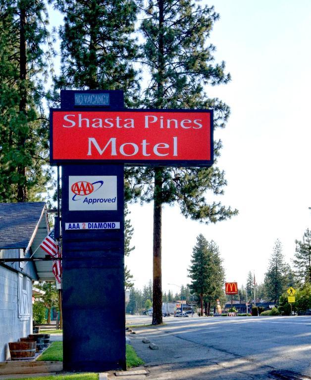 Shasta Pines Motel & Suites Burney Kültér fotó